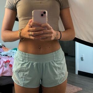 Mint Condition Hotty Hot Lululemon Shorts